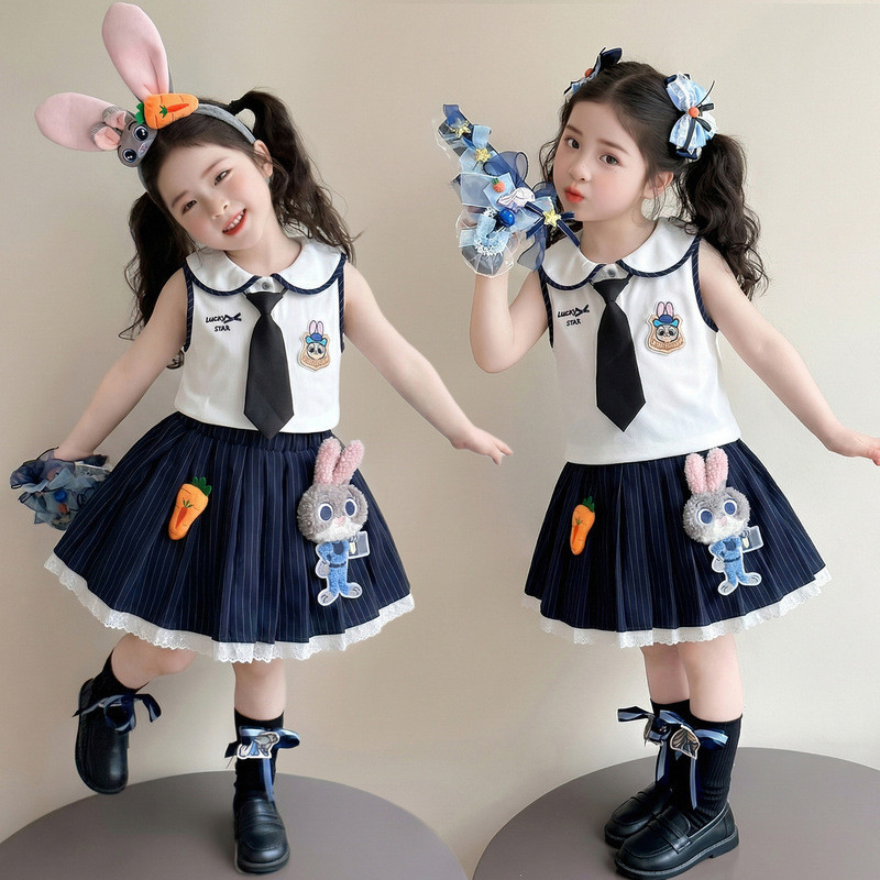 ชุดสองชิ้นสไตล์ Judy Hoppers จาก Disney's Zootopia เสื้อแขนกุดและกระโปรงจีบมีลายกระต่าย สำหรับเด็กอายุ 3-8 ปี
