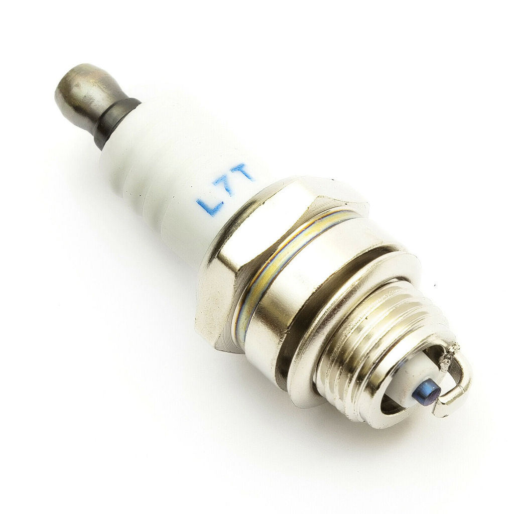 2025NEW หัวเทียน L7T L7T L7T NGK BPM7A BPMR7A
