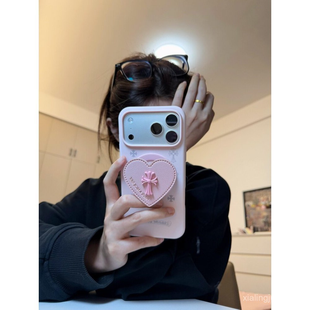Niche Cross หนัง Grain Love วงเล็บแม่เหล็กเหมาะสําหรับ Apple 17promax กรณี iPhone17 หญิงสไตล์ใหม่ 16