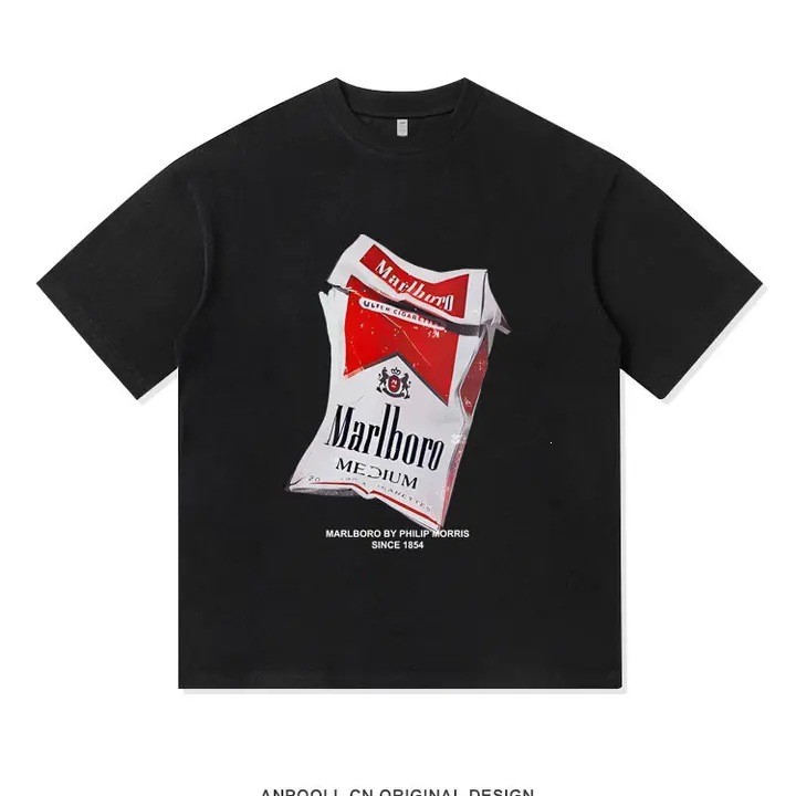 [มีสินค้าในสต็อก] เสื้อยืดคู่รักแขนสั้นผ้าฝ้ายแท้ลายพิมพ์กล่องบุหรี่สไตล์อเมริกัน Marlboro สำหรับฤดู