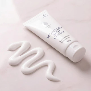 ครีมวิตามิน E 5% SIRIRAJ Moisture Rich Cream บำรุงผิวหน้า ชุ่มชื้นล้ำลึก ฟื้นฟูผิวแห้งเสีย 90g