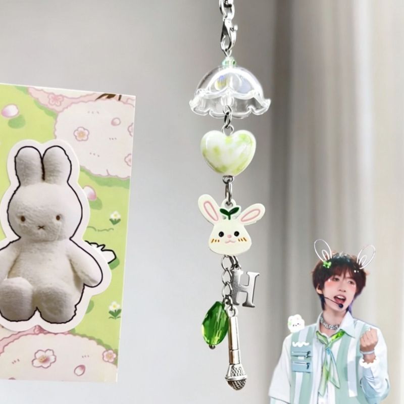 现货小红书同款贺峻霖挂件ccd挂绳自制少女心手机链可爱咕本挂链~422hh สินค้ามีในสต็อก สไตล์เดียวกับใน Xiaohongshu จี้ He Junlin, สาย