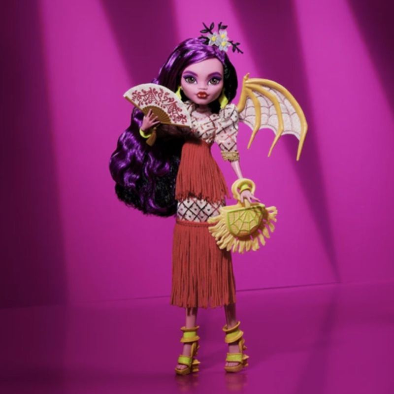 【พร้อมส่ง】monster high doll ตุ๊กตา ชุด รองเท้า reel drama draculaura ชุด Monster High Monster High S