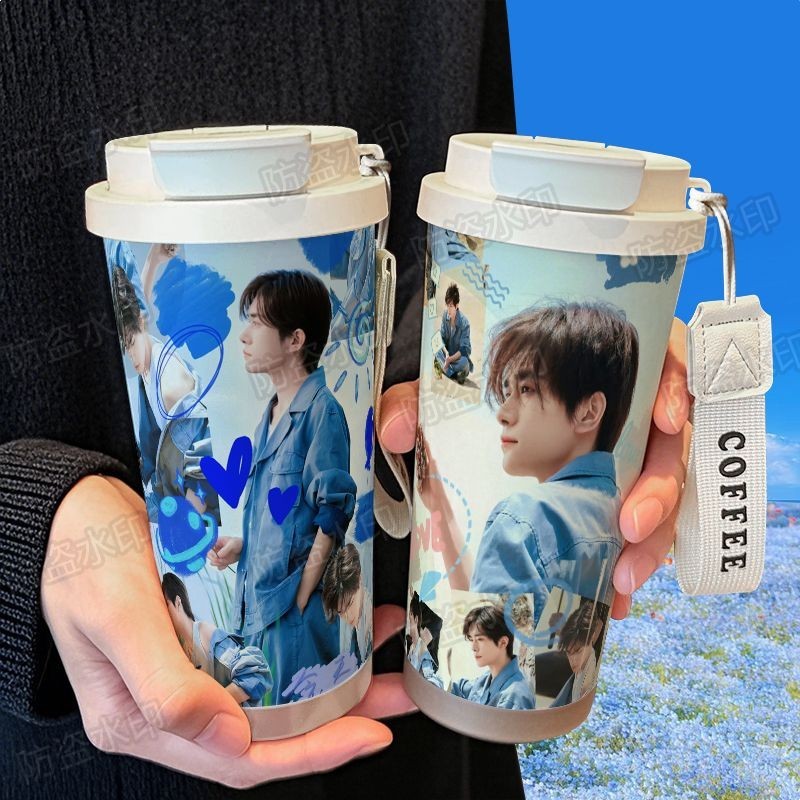 Yi Yang Qianxi กระติกน้ําร้อน Merchanded น่ารักฟางสแตนเลส#易烊千玺可爱周边保温杯不锈钢吸管