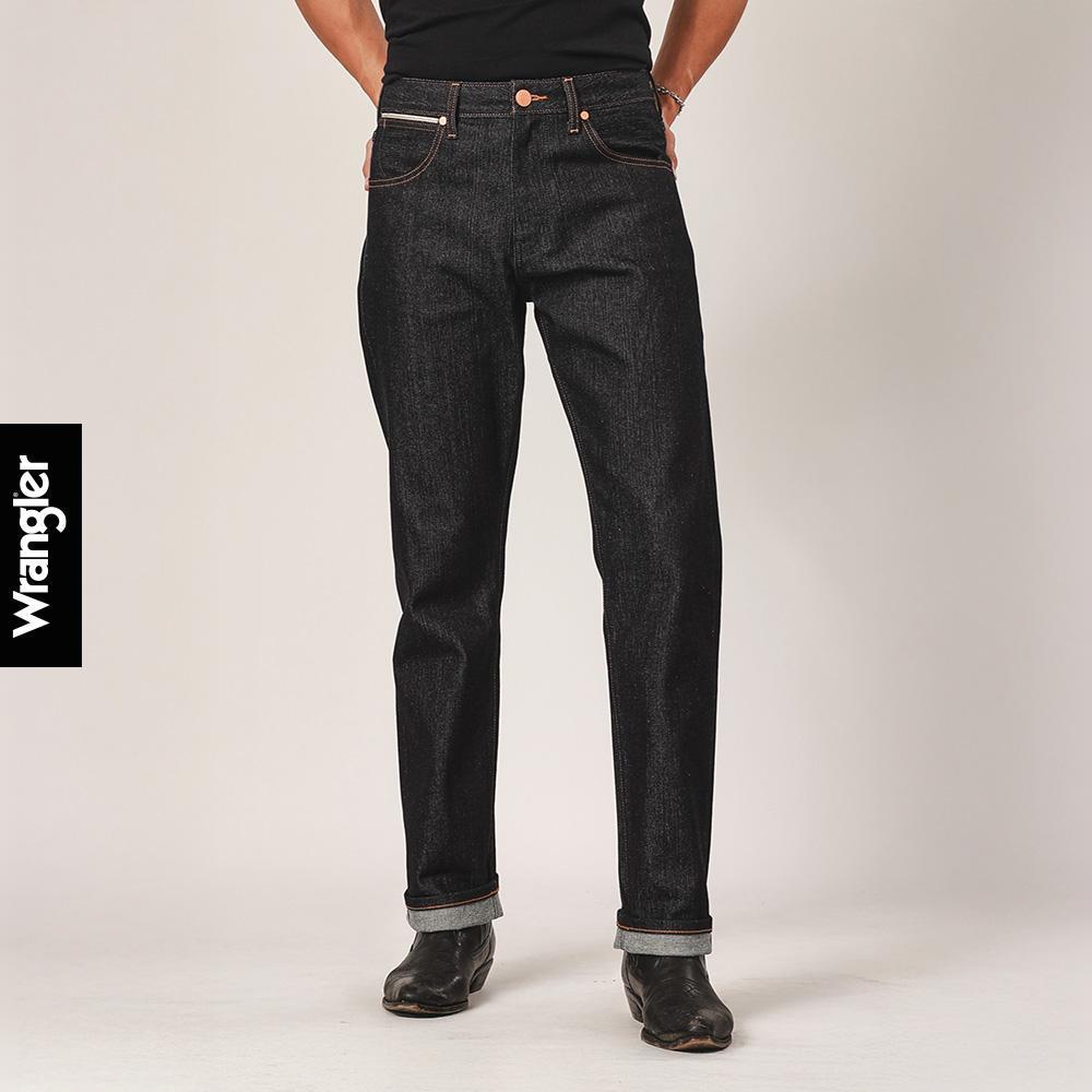 WRANGLER กางเกงยีนส์ (ริมส้ม) ผู้ชาย คอลเลคชั่น Biker Look เอวกลาง ทรงตรง รุ่น WR F425MMWZN26 - สียีนส์ผ้าดิบ