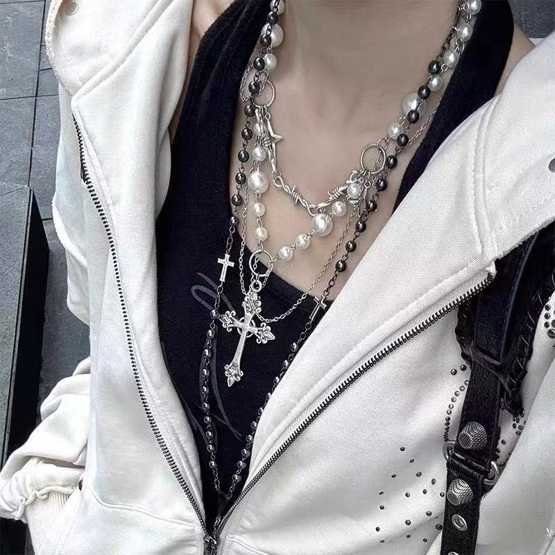 Retro Gothic Stacked Pearl Necklace Clavicle Chain Niche Accessories/kgjt