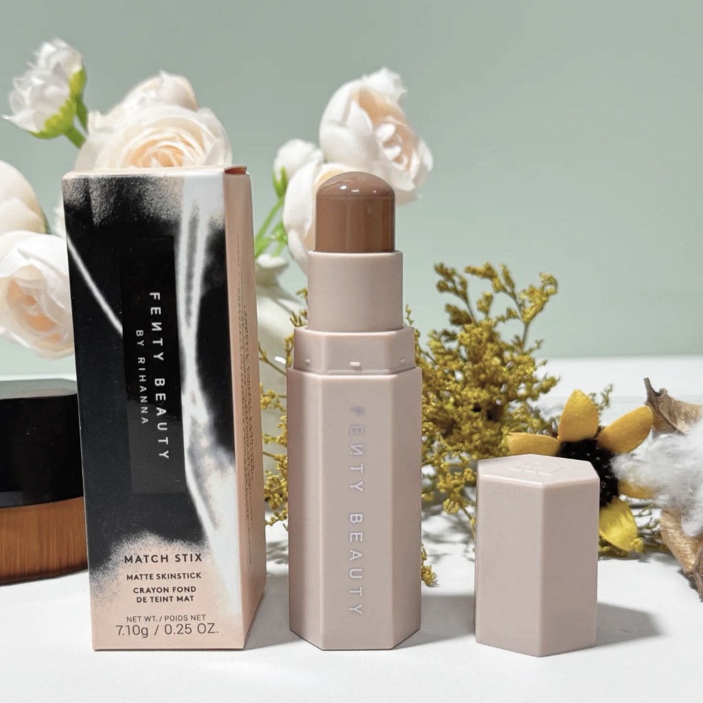 ส่งของภายใน 12 ชั่วโมง 🥤 ของแท้💯 Fenty Beauty Match Stix Matte Foundation Stick, 7.10 กรัม