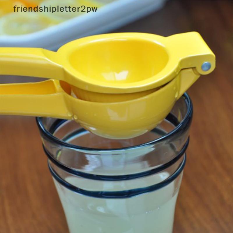 (แฟน) Lemon Squeezer Hand Held Juicer Lemon Lime Squeezer Manual Orange Juicer Squeez (TH)