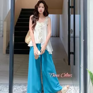 Dode.mall 99412#เสื้อแขนกุดคอวีระบายตัวนี้ดูดีมีสไตล์และน่ารัก เหมาะสำหรับฤดูร้อนปี 2026 มีดีไซน์คอวีสไตล์เกาหลี