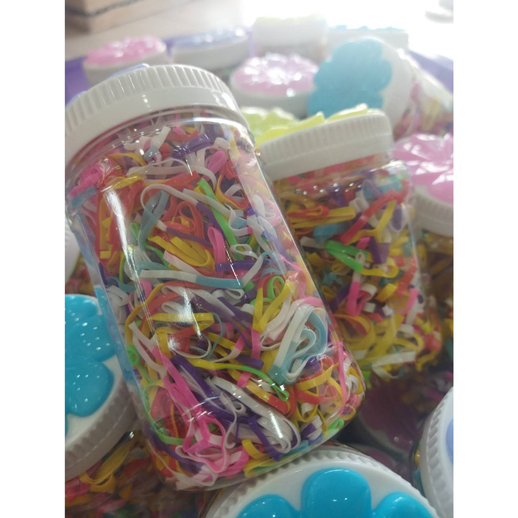 พร้อมส่ง สุดคุ้ม ยางมัดผม สีสวย ในกระุก สุด CUTE ยัดเน้นๆ แน่นๆ พร้อมส่งจ้า ยางมัน ยางเกาหลี ยางกิโล ยางดำ ยางมัน