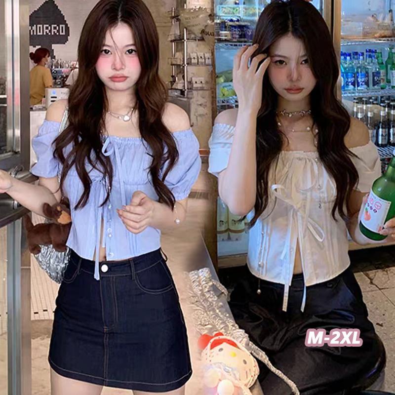 🌻Grace🌻 เสื้อเชิ้ตแขนสั้นสีฟ้าสำหรับผู้หญิง สไตล์ฤดูร้อน เสื้อครอปสั้นลายทางผูกด้านหน้าสุดเซ็กซี่ การตกแต่งปุ่ม W715