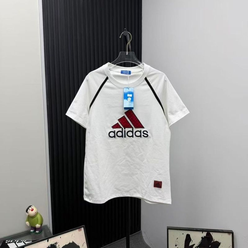 เสื้อยืดแขนสั้นผู้ใหญ่ รอบคอดีไซน์หลวม ใส่สบาย ระบายอากาศได้ดี เหมาะสำหรับใส่คู่กัน | Clover m4.21