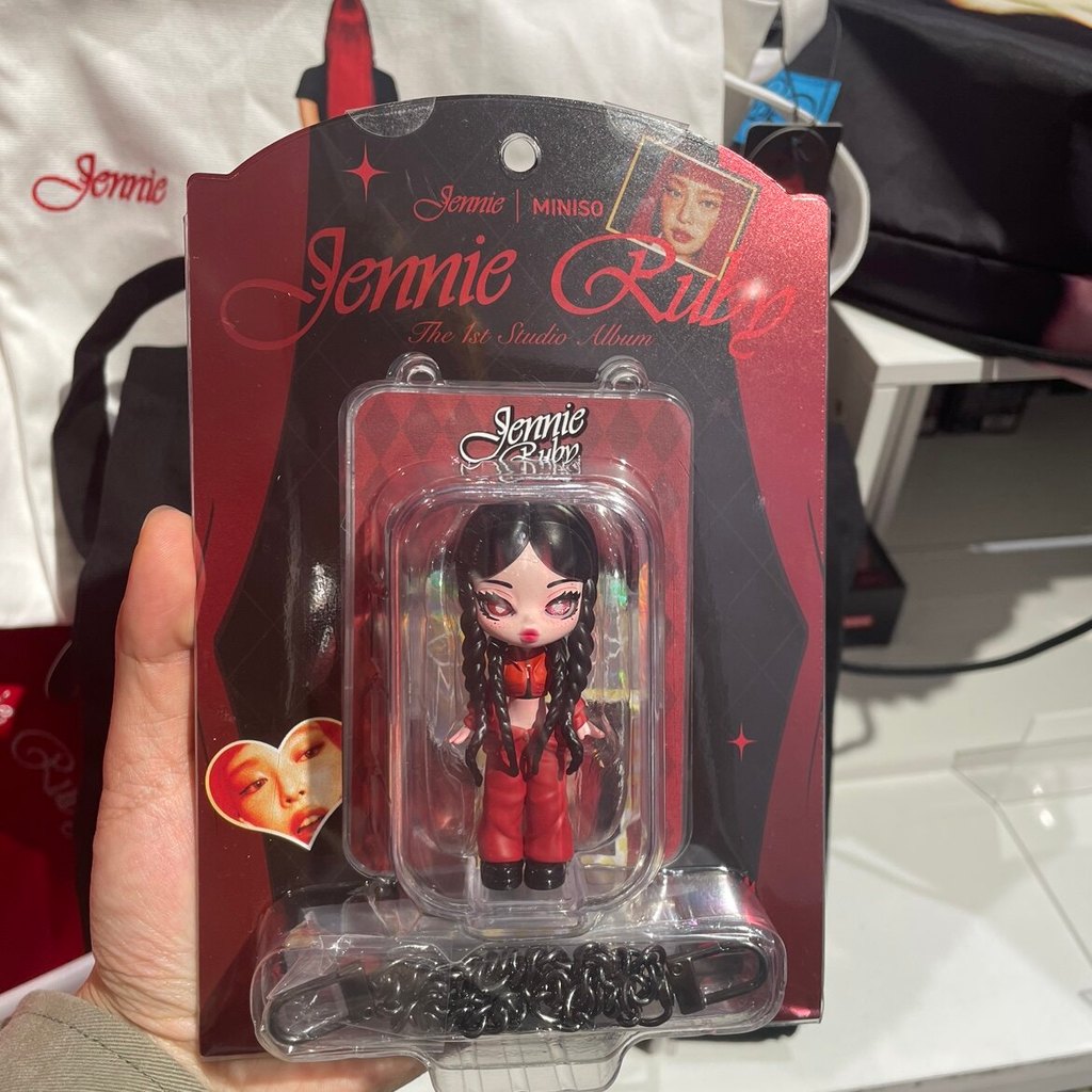 MINISO MINISO MINISO ข้อต่อ Jennie Ruby Series ลิฟท์สามมิติ