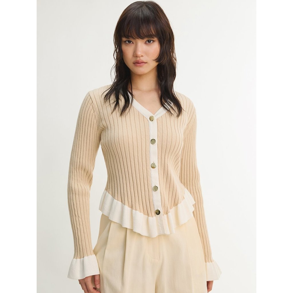 [Pomelo] เสื้อคาร์ดิแกนมีระบายและกระดุม / Ruffle Trim Ribbed Button Cardigan