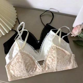 🎀Sweet🎀ชุดชั้นใน บราลูกไม้ ทรงสามเหลี่ยม ไม่มีโครงเหล็ก เหมาะกับหน้าอกเล็ก เบาบาง มีฟองน้ำ ป้องกันหน้าอกหย่อนคล้อย