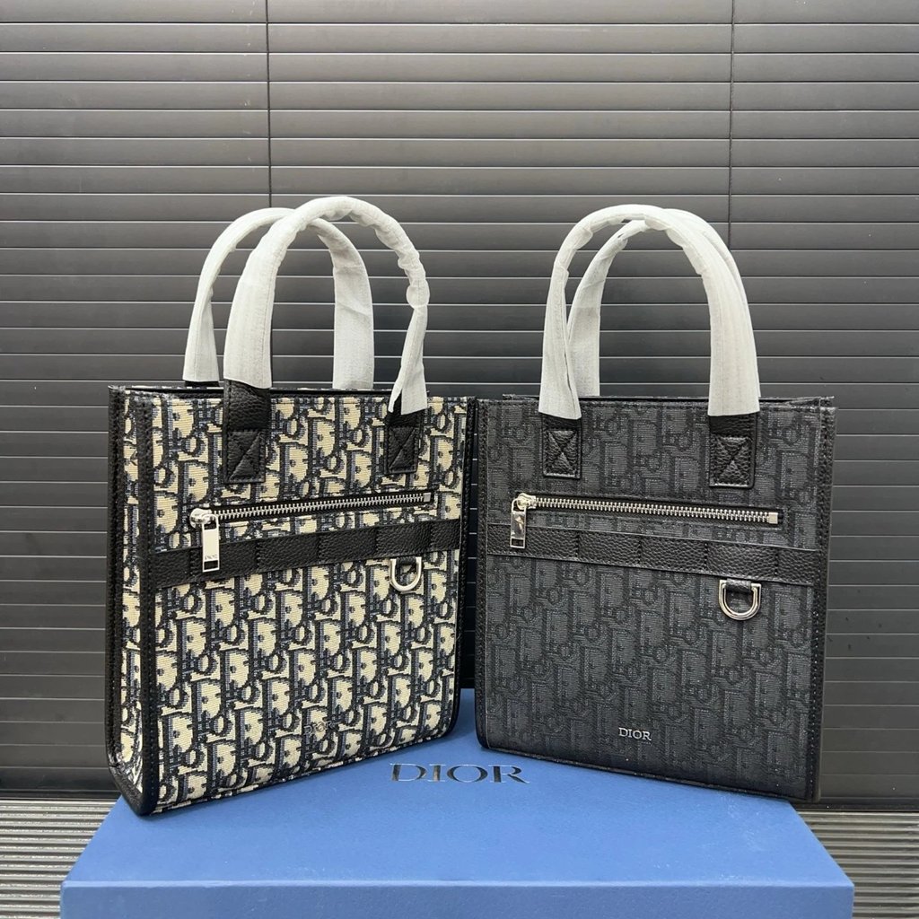 DIOR Piano Score Bag แบบปักถัก ขนาดเล็ก สี่เหลี่ยม สำหรับสะพาย ใช้ได้ทั้งผู้ชายและผู้หญิง