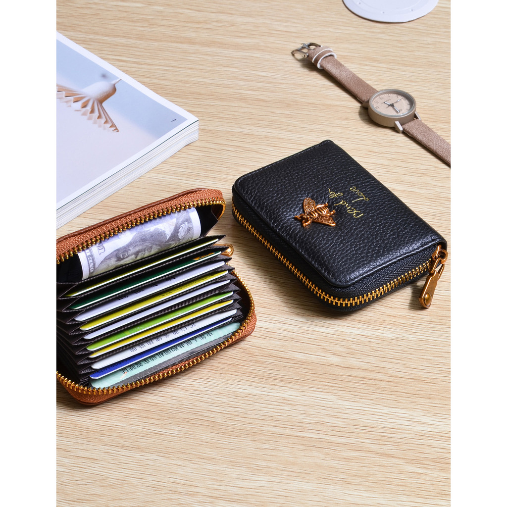 Little Bee Organ Card Holder ผู้หญิงยุโรปอเมริกันน่ารัก Mini Small Thin Light Card Holder สุภาพสตรี 