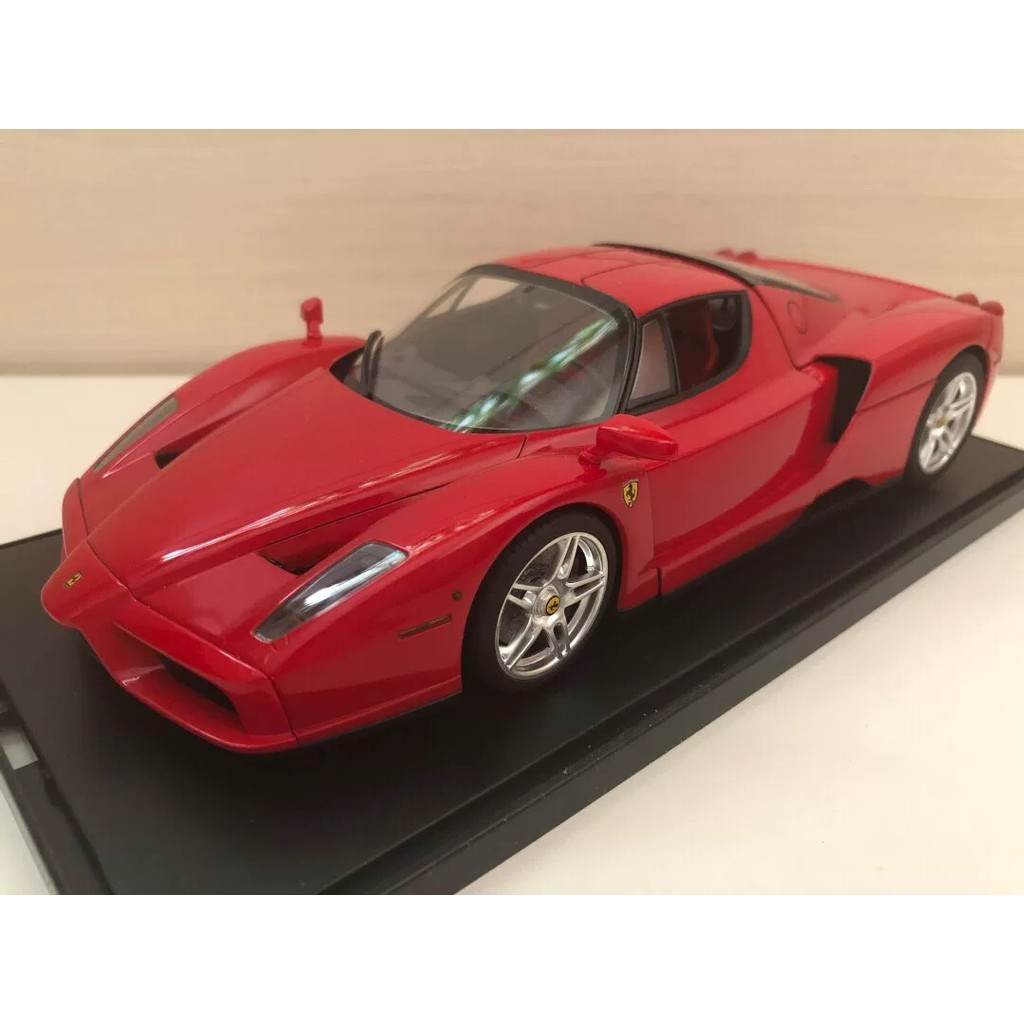[พร้อมสต็อกหากคุณมีคําถามใด ๆ ติดต่อ] โมเดลรถ Tamiya Ferrari Enzo 1/24 สินค้าสําเร็จรูป Ferrari Enzo
