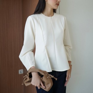 Yomono - Plume Top Blouse Atasan Wanita