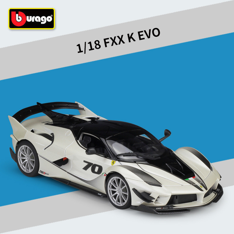 GMR Hobby HC8 G1 Burago 1: 18FXX K EVO จําลองรถผลิตภัณฑ์สําเร็จรูปรุ่นของเล่นของขวัญตกแต่งฐาน
