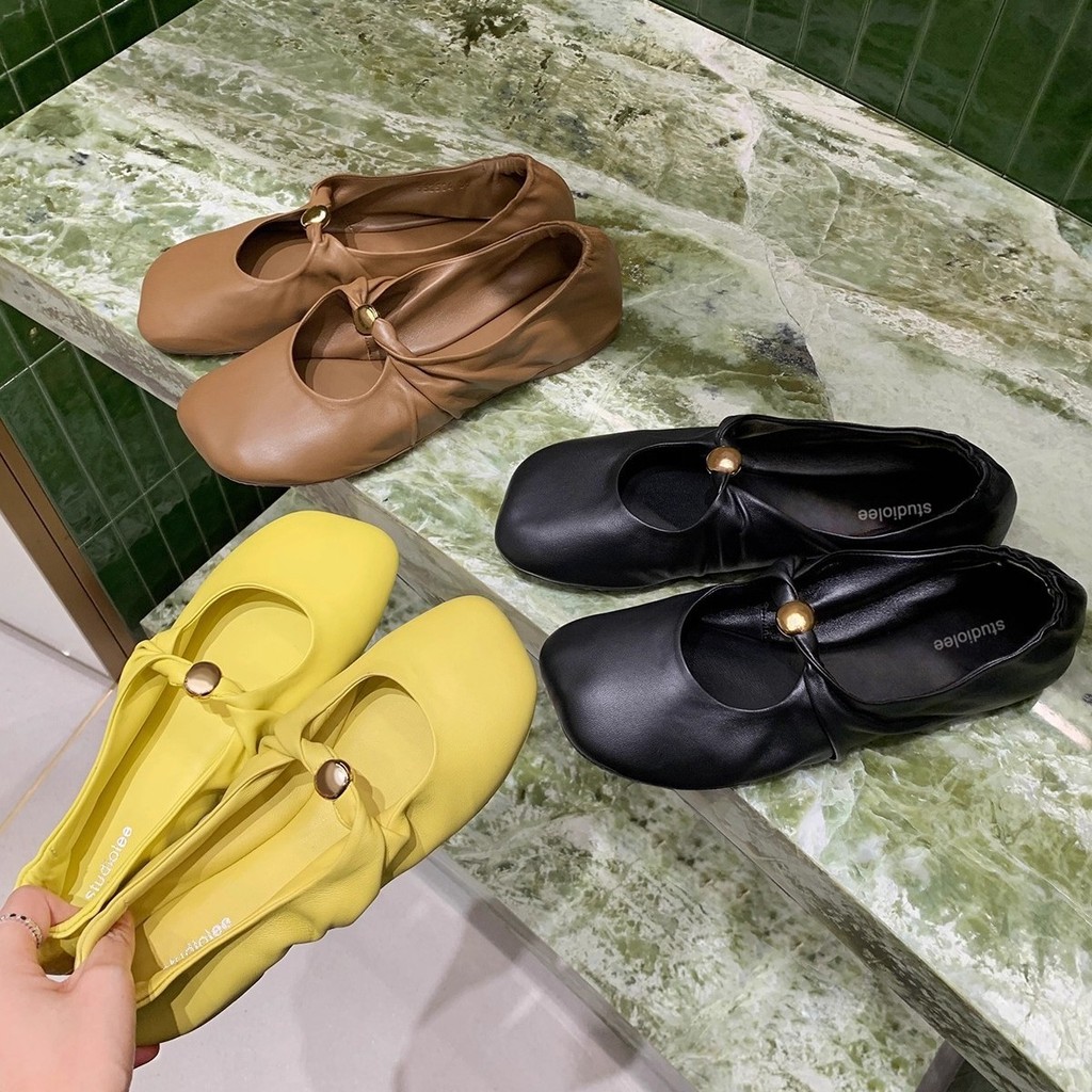 5.8-พร้อมสต็อกจัดส่งทันที!รองเท้า Twisted Small Gold Buckle Fashion Apple Toe Soft Waxy Flat Mary Ja