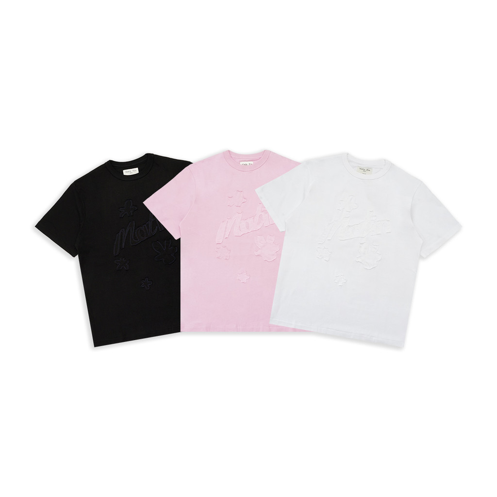 เสื้อยืดโลโก้ลายดอกไม้ Matin Kim