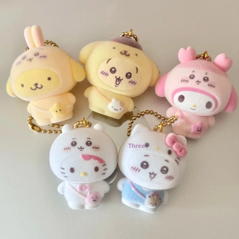 Chikawa คอสเพลย์ Sanrio Flocking ตุ๊กตาพวงกุญแจ HelloKitty/Kuromi/Cinnamoroll/Hachiware/Usagi/Momong