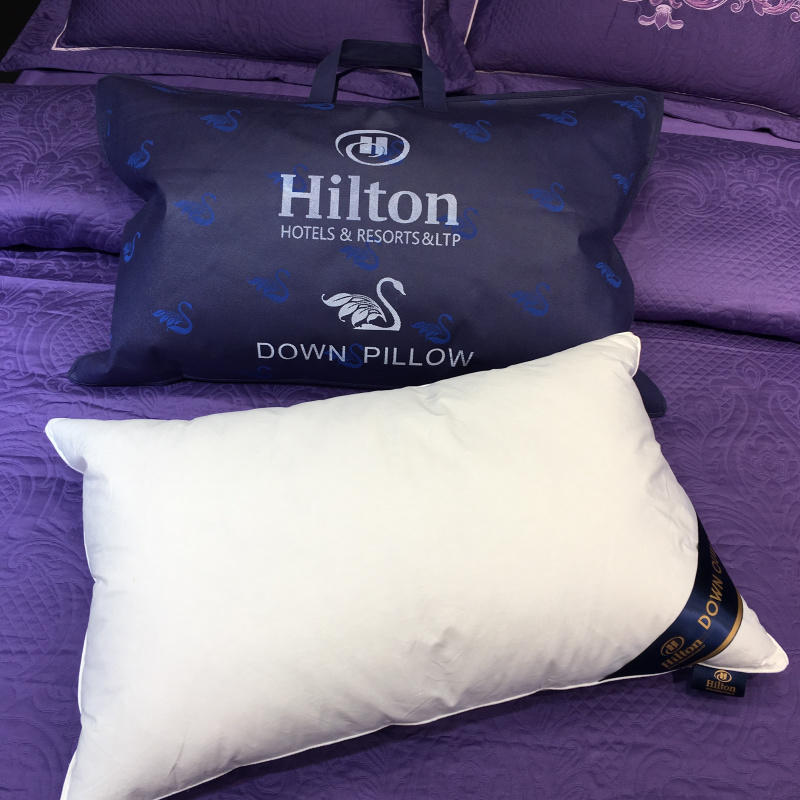 โรงแรม Anti-Down ผ้าผ้าฝ้ายหมอน Core Down กํามะหยี่หมอนสูง B & B โรงแรม 900g หมอนรองคอกระดูกสันหลังส