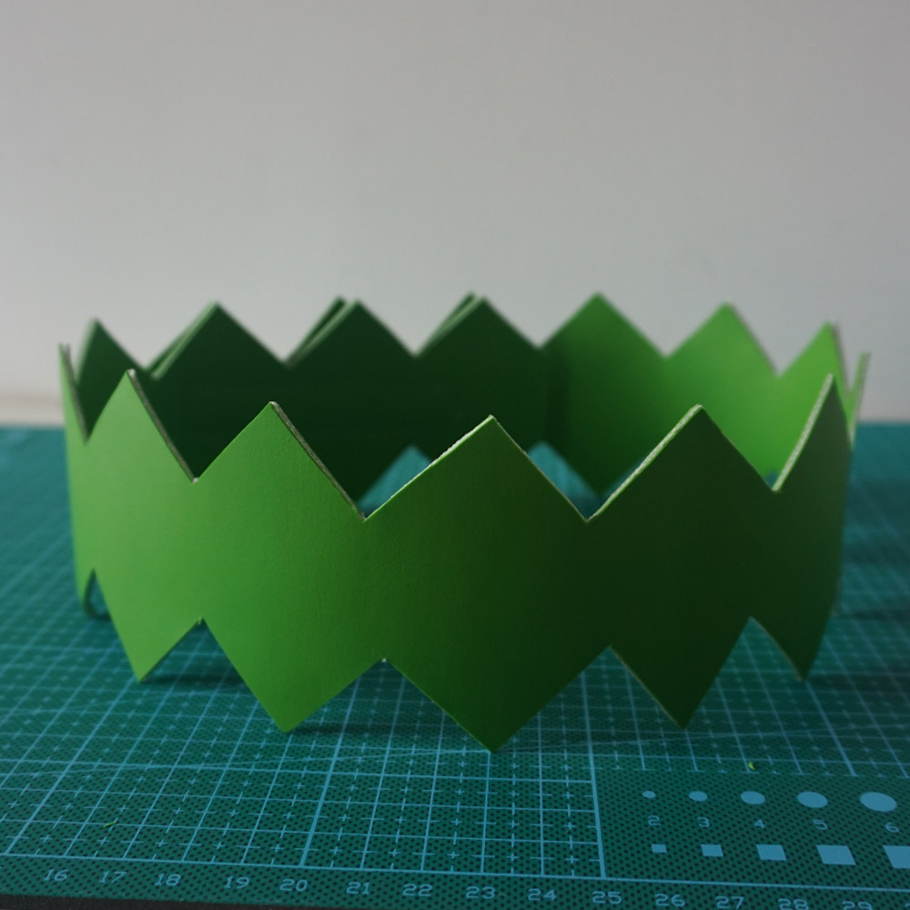 JOJOs Bizarre Adventure Kishibe Rohan ที่คาดผม cospay Headwear cos Props อุปกรณ์ต่อพ่วง Rohan คลิปหู