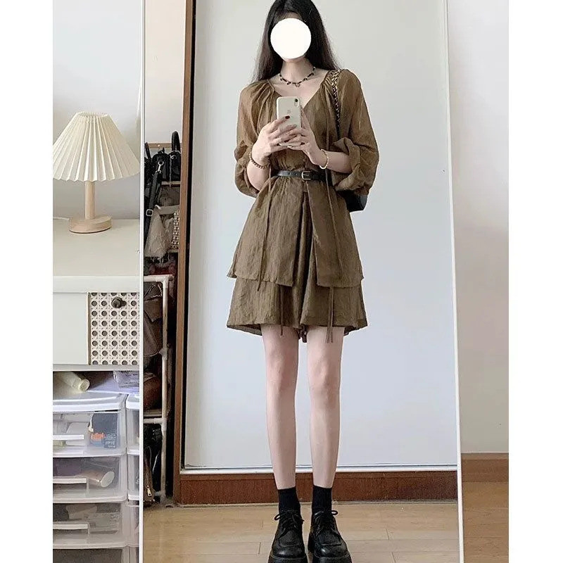 Yueyue YY ชุดผมตรงเกาหลีรุ่น Retro อารมณ์ V คอ Laced-Up จีบ Drawstring เสื้อแขนยาวผู้หญิงเอวสูง All-
