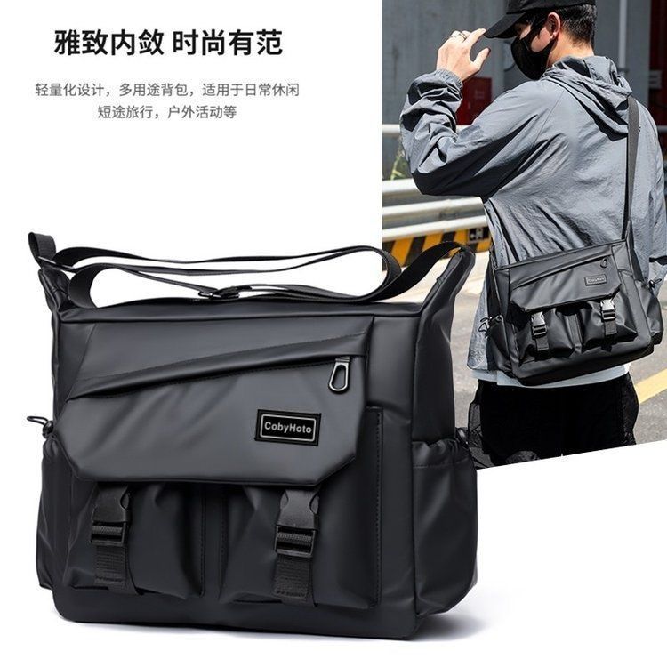 现货spotShoulder Bag Messenger Bag ผู้ชายอินเทรนด์เครื่องมือญี่ปุ่น