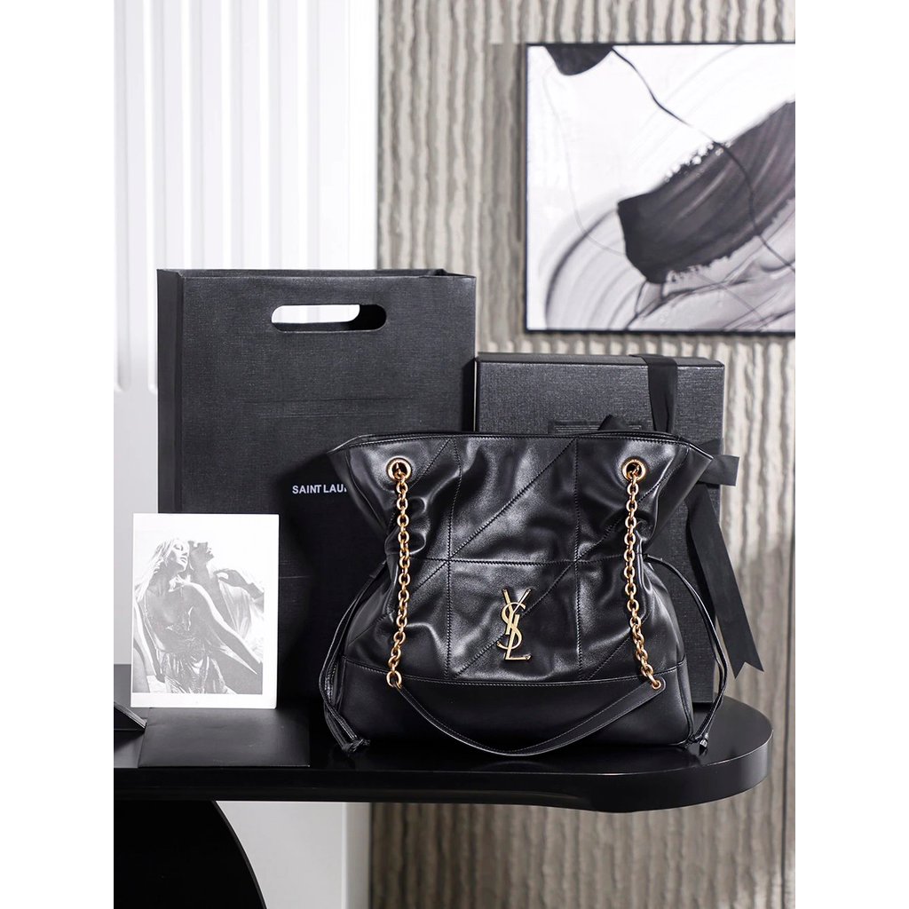 SAINT LAURENT SAINT LAURENT YSL JAMIE 4.3 LARGE POCHHON โลโก้แบรนด์ Magnetic Buckle เปิดและปิดกระเป๋