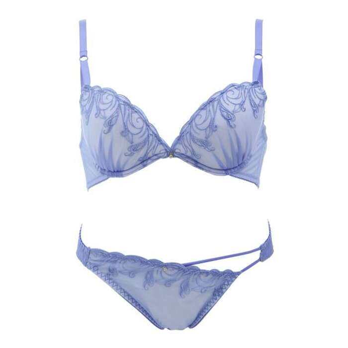 Reinest รีดหญ้าเย็บปักถักร้อย Push-Up Bra & Thong ชุดขนมเดี่ยวญี่ปุ่น ~ Low Heart Thin Cup Bra ชุด 6