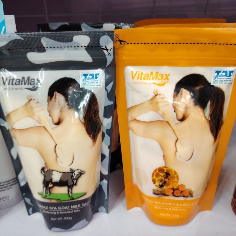เวียดนามช้อปปิ้ง VitaMaySPA น้ําผึ้งเมล็ดองุ่นเกลือแพะเกลือแร่ทําความสะอาดไวท์เทนนิ่งเกลืออาบน้ําให้