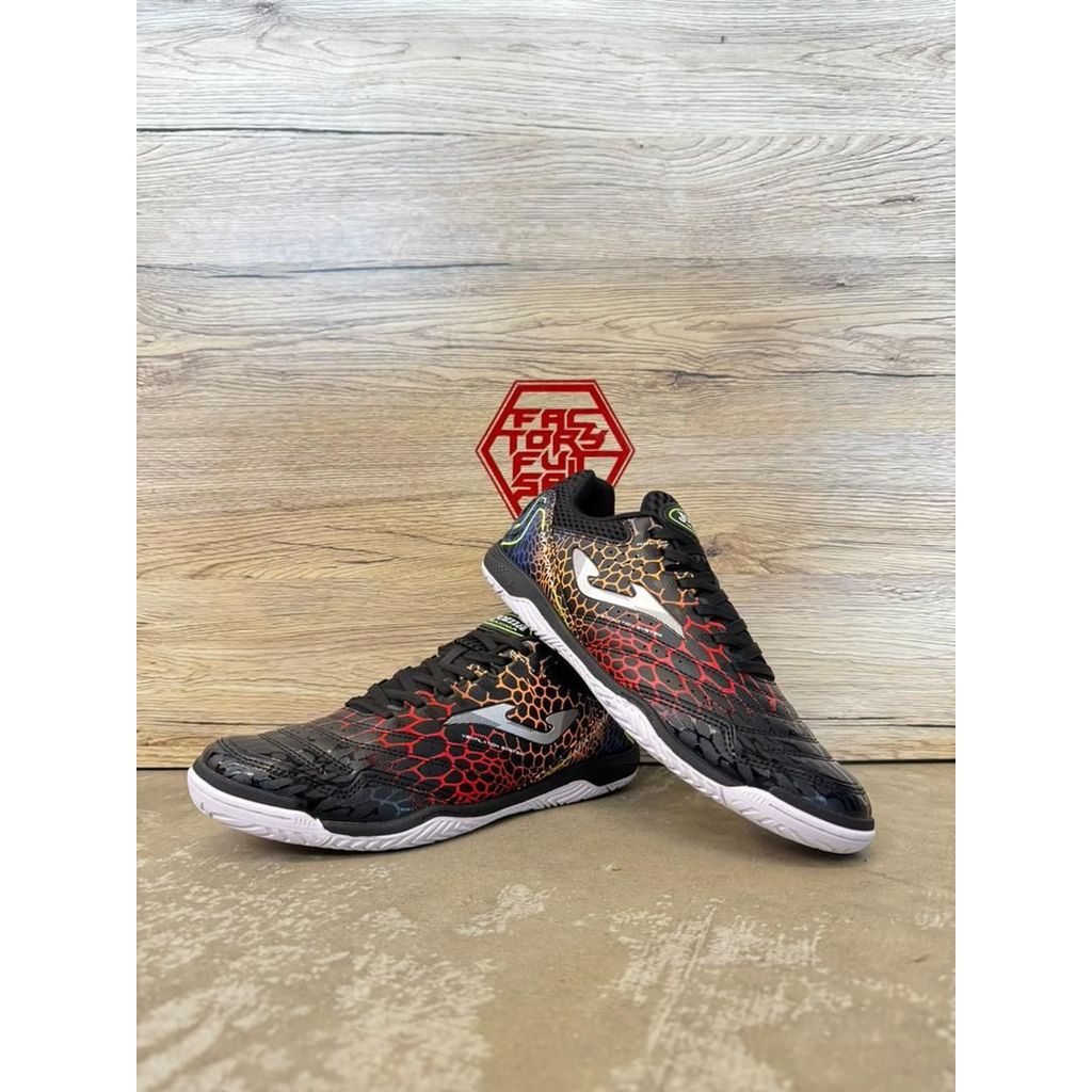 JOMA 2431 MAXIMA (HITAM) KASUT FUTSAL