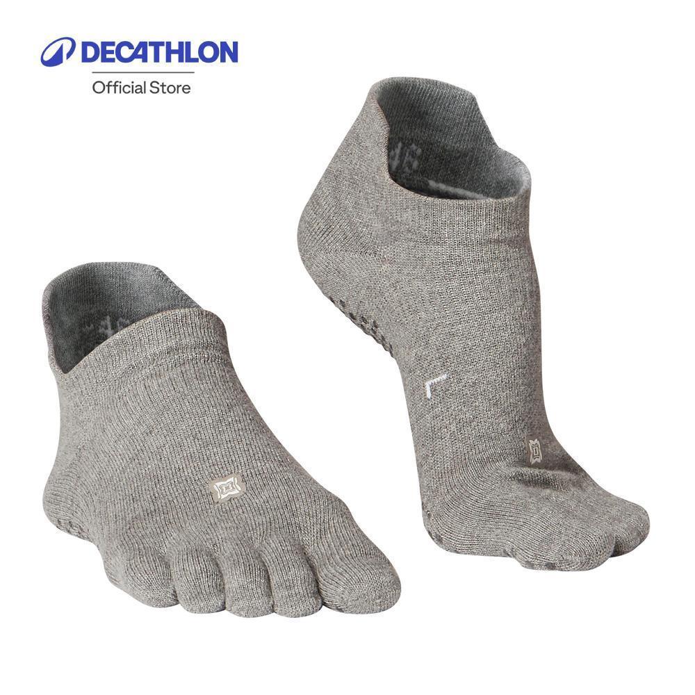 Decathlon Non-Slip Yoga Toe Socks ถุงเท้ากันลื่นแบบมีนิ้วสำหรับโยคะทั่วไป - Grey