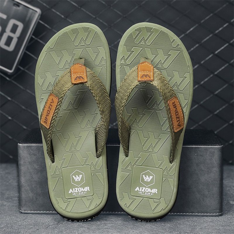 Flip-Flops ผู้ชายฤดูร้อนอินเทรนด์สวมใส่ด้านนอก Soft Sole Anti-Slip Flip-Flops ผู้ชาย Casual Beach S