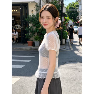 เสื้อยืดรอบคอดีไซน์พิเศษ ลายโopolกาดอท พัฟแขน เหมาะสำหรับฤดูร้อน