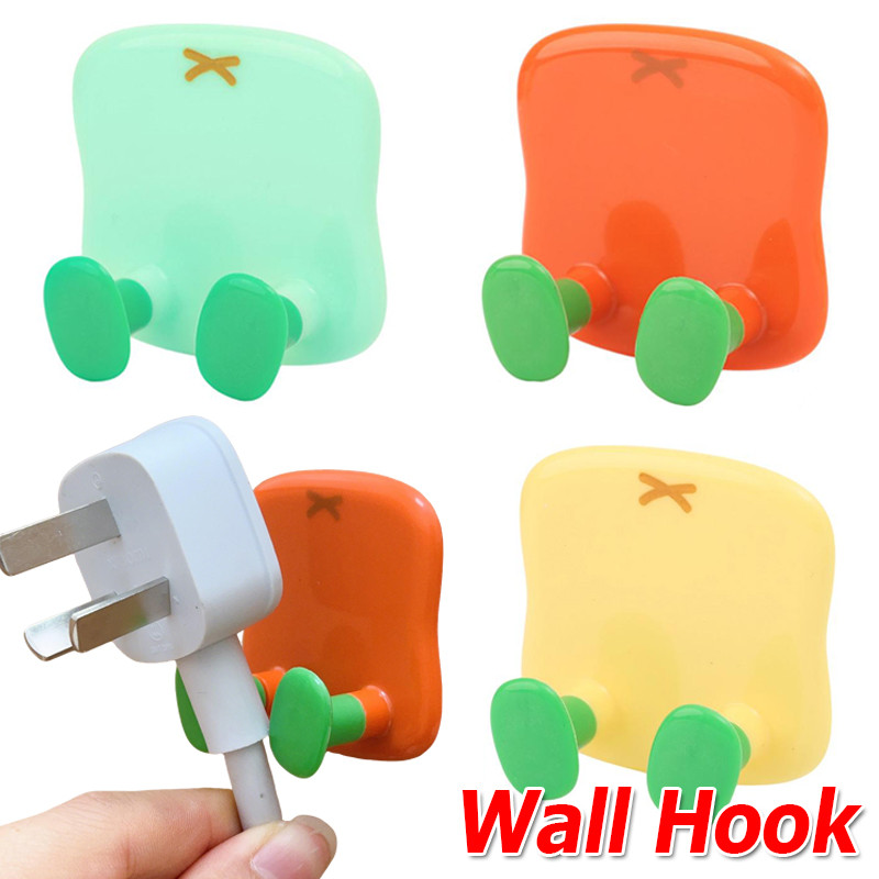 1/3/5 ชิ้น Multi-functional น่ารักวางซ็อกเก็ตตะขอ / ไฟฟ้า Outlet Hook สายไฟปลั๊กผู้ถือสติกเกอร์