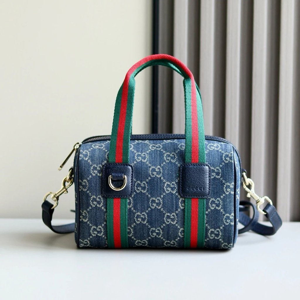[สินค้าใหม่] แรงบันดาลใจจาก Gucci Logo Travel Bag Profile, Brand Launched Mini GG Handbag Shoulder B