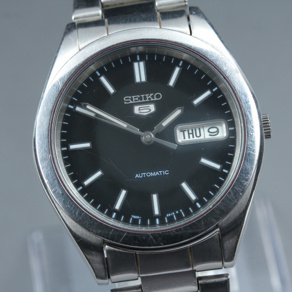 SEIKO 5 7S26-0420 Day/Date Black Auto 37mm Men's Watch