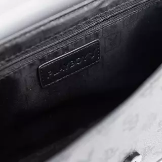 PLAYBOY รุ่น Monic Crossbody bag กระเป๋าสะพายข้าง รหัส ST-B262PBM344-BK ดีไซน์ทรงFlap สีGunmetal