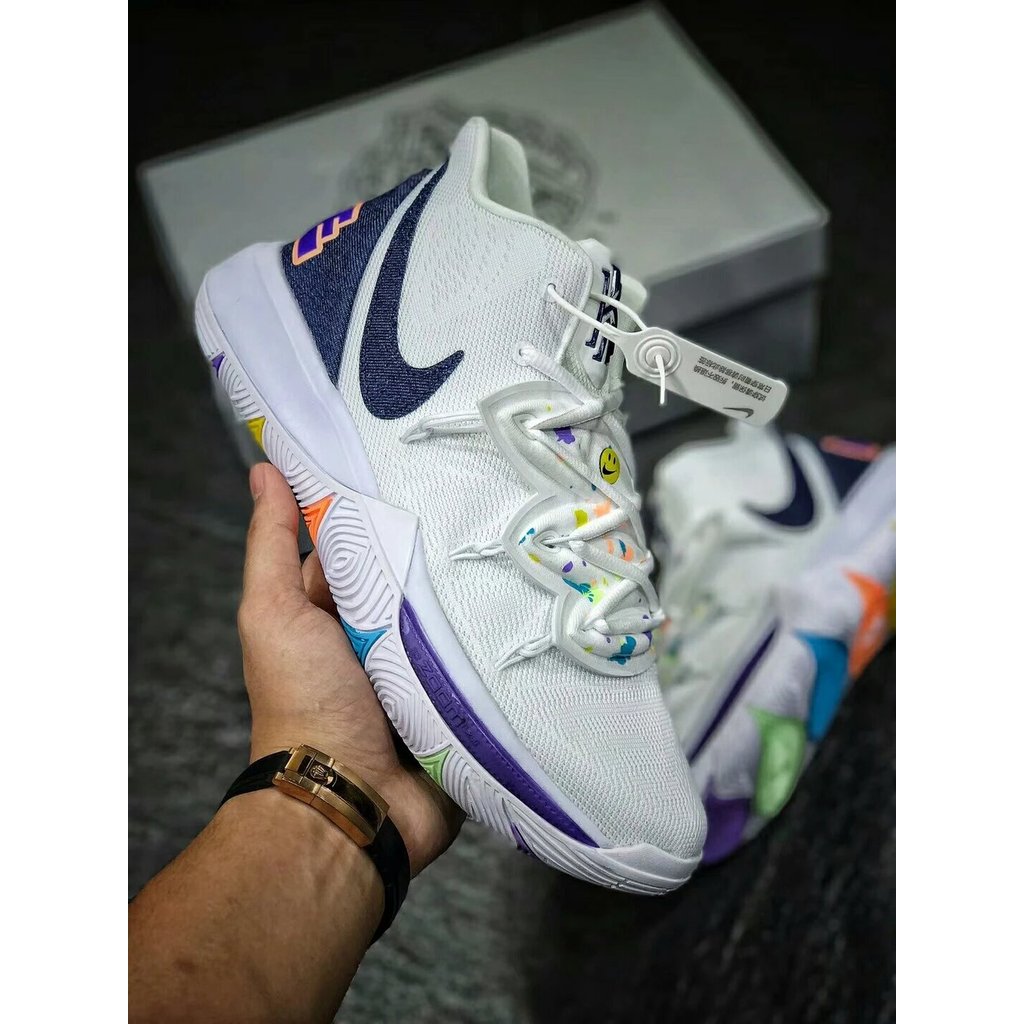 Original Factory Batch Kyrie 5 Irving 5 สีใหม่ Matching Smiley Face Correct Original Box Real Built-