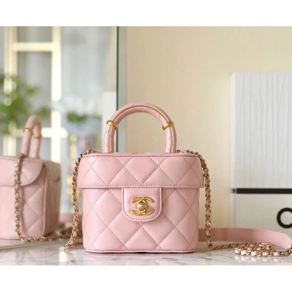 CHANEL CHANEL Fragrant Milk CHANEL [รุ่น Overseas Channel] coco Ring Cosmetic Bag Portable Chain New