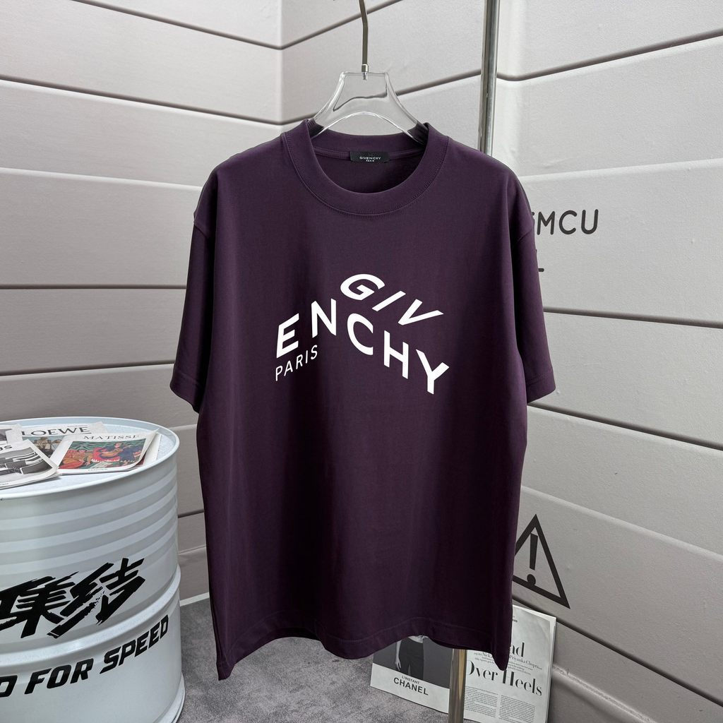 GIVENCHY/GIVENCHY 2026 คลาสสิกรอบคอแขนสั้นเสื้อยืดผู้ชายผู้หญิงสไตล์ใหม่สบายๆหนา Impervious ฐานด้านใ