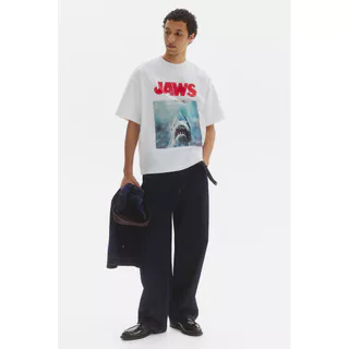 H&M(เอชแอนด์เอ็ม) เสื้อยืดทรงโอเวอร์ไซส์ ผู้ชาย 1159823_23