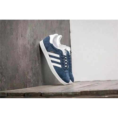 Clover GAZELLE Navy Blue รองเท้าผู้ชายรองเท้าผู้หญิงกีฬาลําลองรองเท้าผ้าใบอินเทรนด์ BB5478