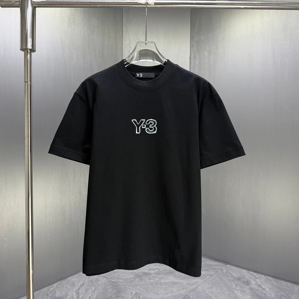 ย-3 เสื้อยืดแขนสั้นโลโก้สามมิติสีดําสีขาว | Yoji Yamamoto Style Minimalist Functional อินเทรนด์ T