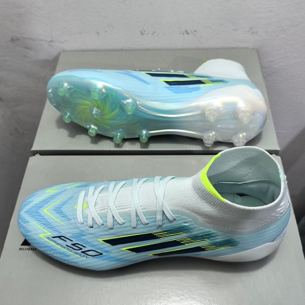 ใหม่รองเท้าฟุตบอล ฉ 39-45 ผู้ชายกลางแจ้งสีฟ้าและสีขาวสีอ่อนถักทนทานจับคู่รองเท้า