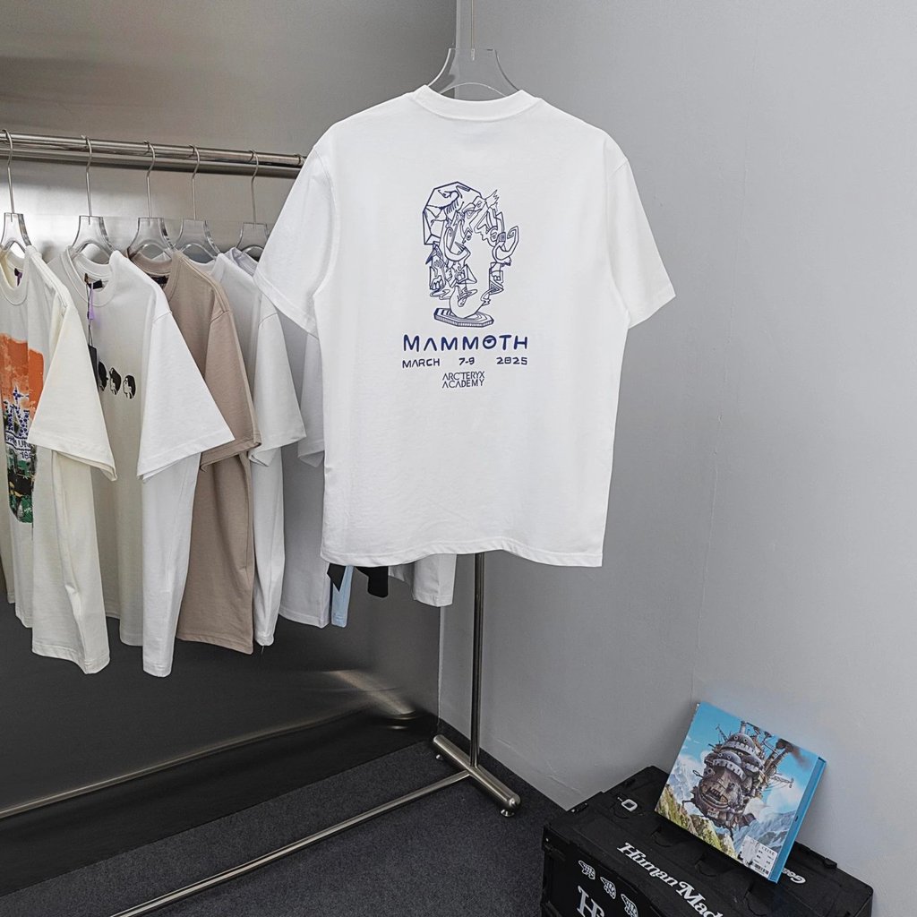 เสื้อยืดประเภทแขนโลโก้พิมพ์รูปแบบครึ่งกลับสุภาพสตรีรอบคอ nss เสื้อด้านบนสายผู้ชาย จุดต่ําสุด เสื้อหล